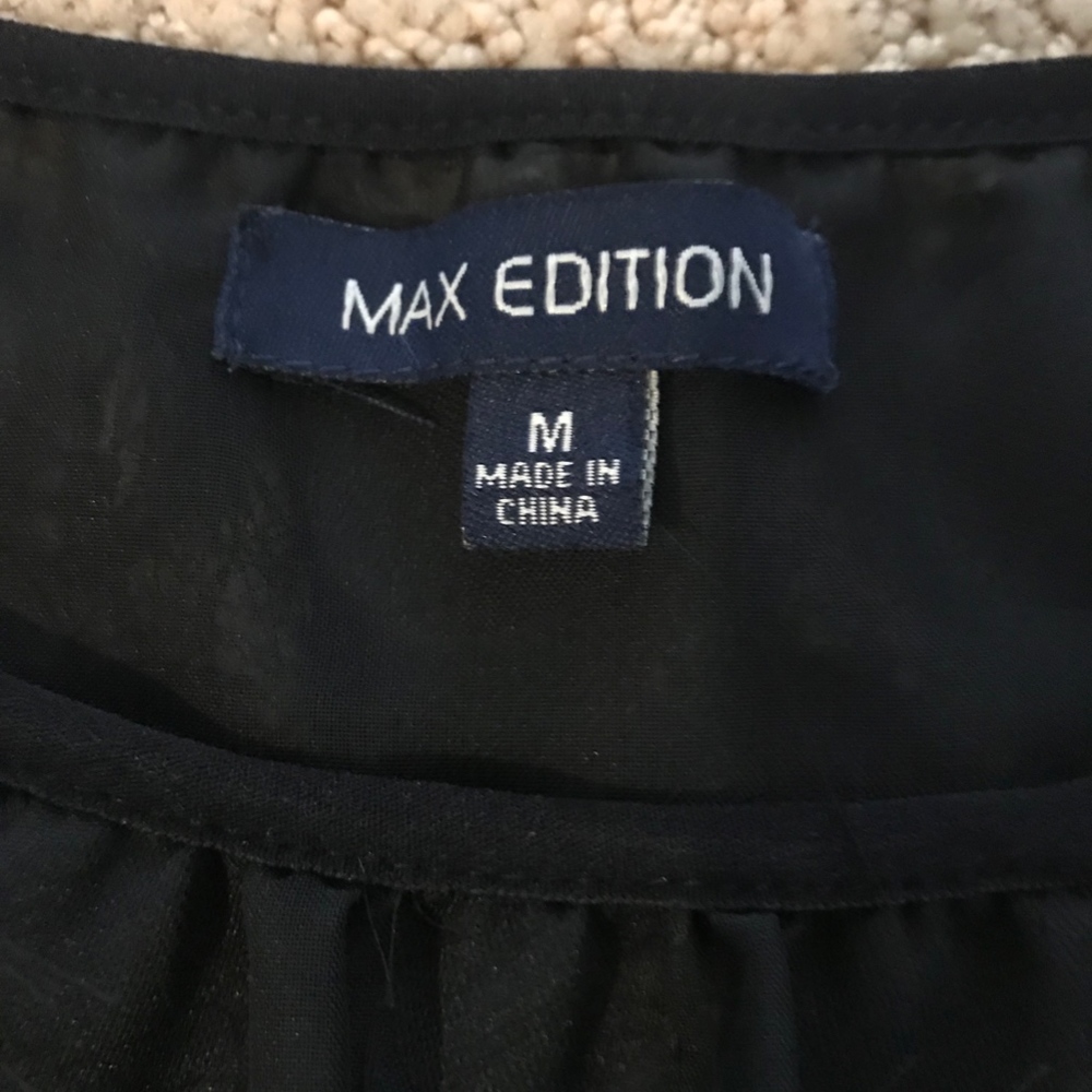 🔥SALE 🔥Max Edition black fringe top. size M - Picture 6 of 8